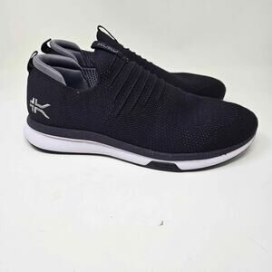 Kuru Atom slip on mens shoes sz 10 Black